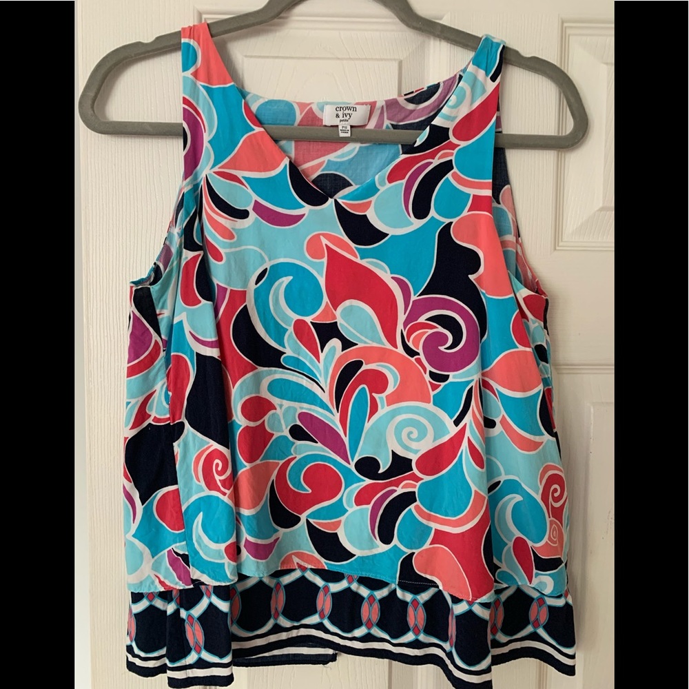 Sleeveless blouse